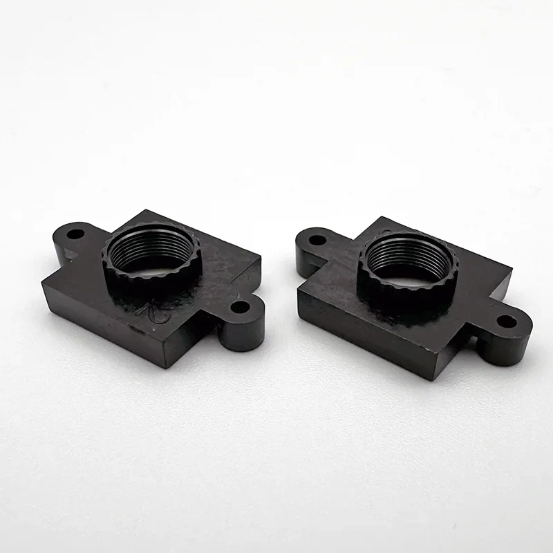 M7x0,35-Objektivfassung, 18 mm Abstand, PC