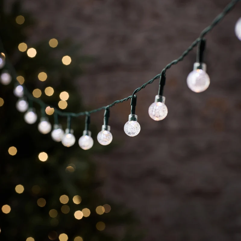 Zweifarbige LED-Lichterkette Bubble Ball mit 50 LEDs für außen