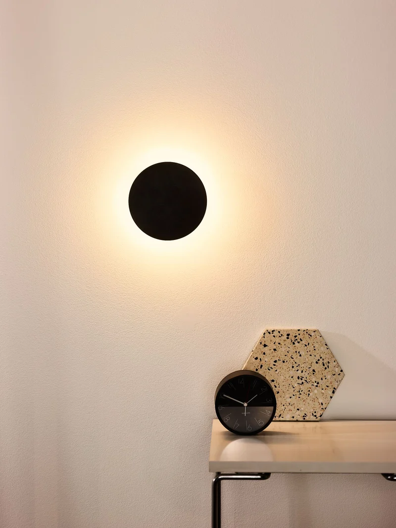 LED-Wandleuchte Eklyps rund Ø 15cm Warmweiß