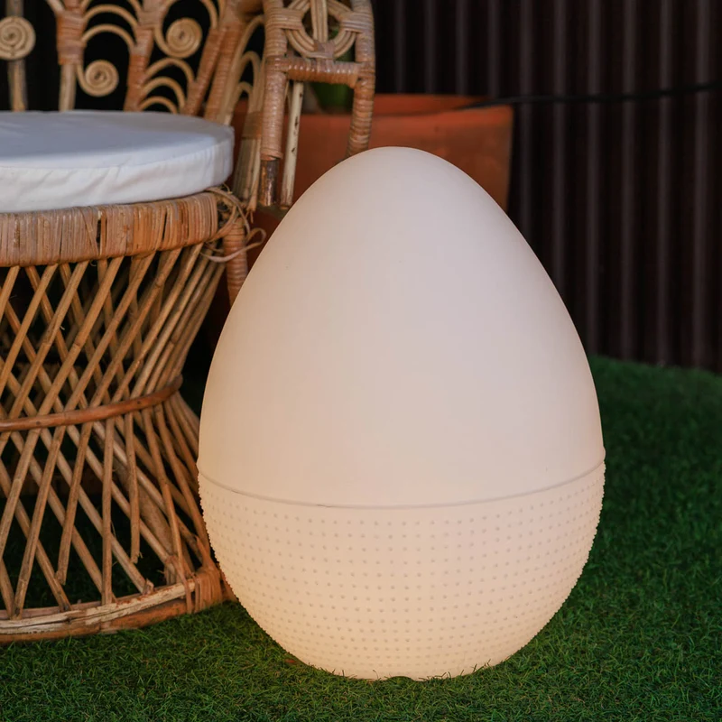 EIFÖRMIGE LAMPE OVO