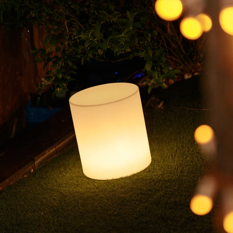 Säulenförmige Outdoor-Standleuchte TUBY