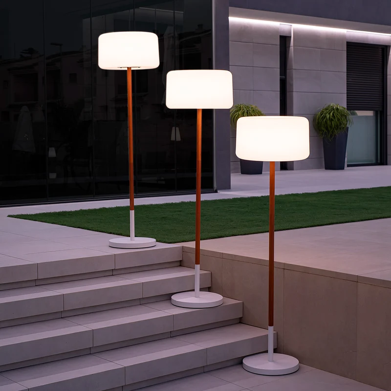 CHLOE PLANT VERSTELLBARE STEHLAMPE