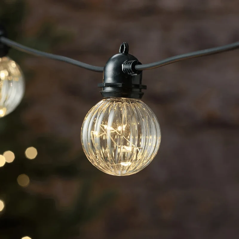 10er Party-Lichterkette mit warmweißen Mikro-LEDs und geriffelten Birnen