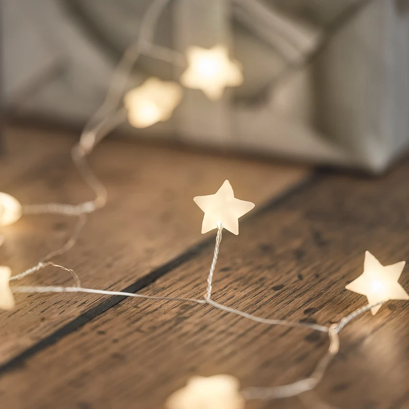 LED-Sternen-Lichterkette mit 50 Mikro-LEDs und Timer in Warmweiß