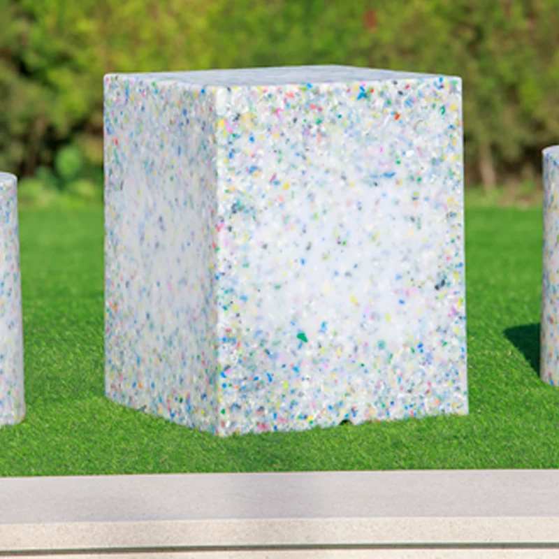 CIRCOOLAR Würfeltisch Cuby Recyceltes Material
