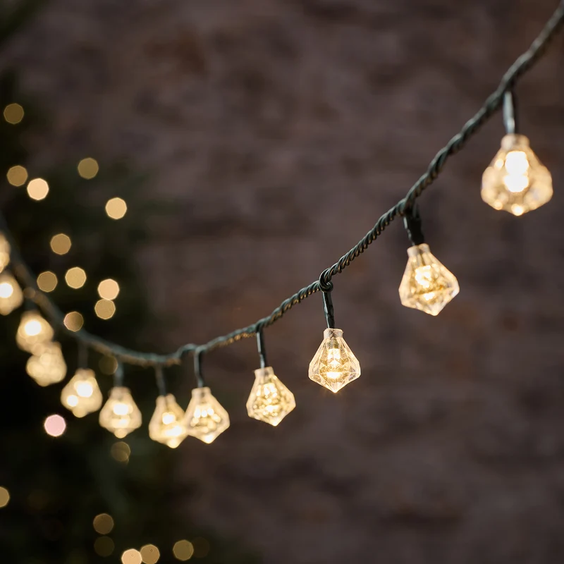 15m 150er Diamant LED-Lichterkette außen in Warmweiß und Weiß