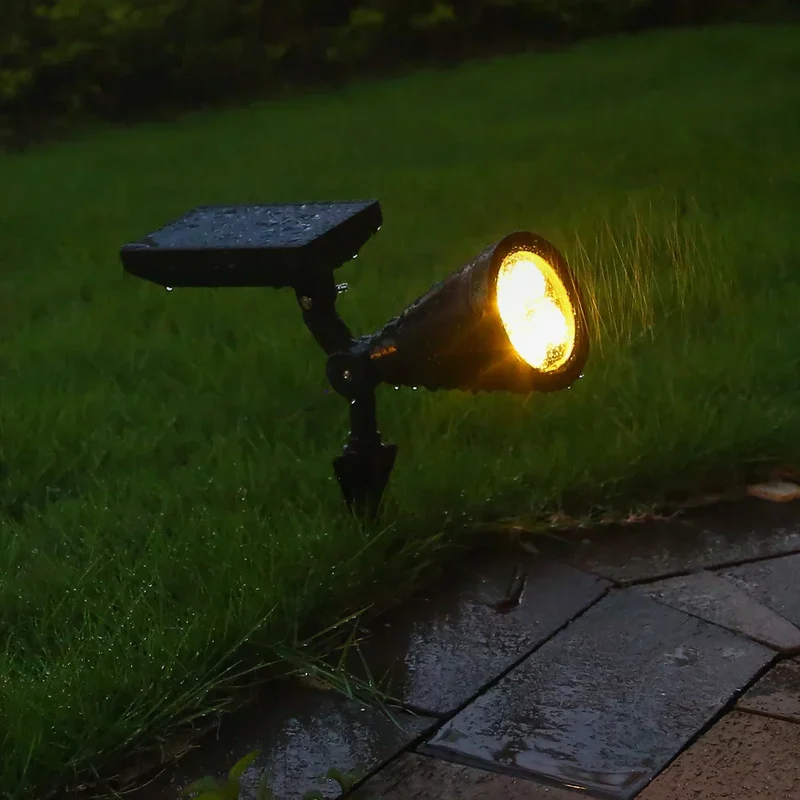 GlowSpire | Solar-Gartenleuchte mit Farbwechsel-Licht