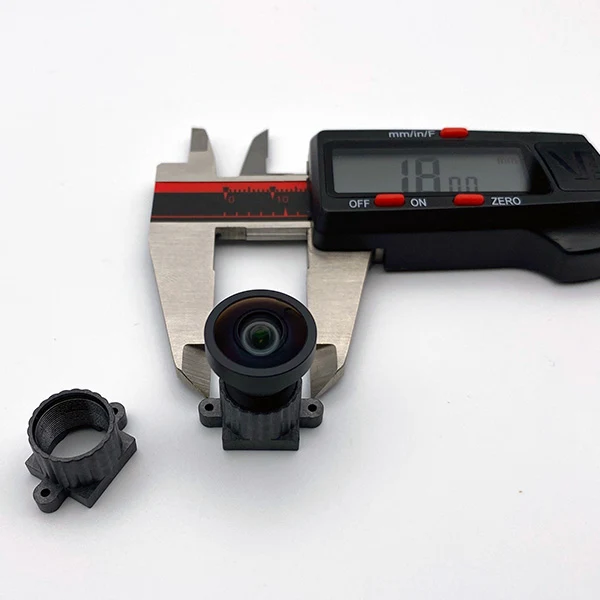 M12-Objektivanschluss, 18 mm Abstand und 12 mm Höhe