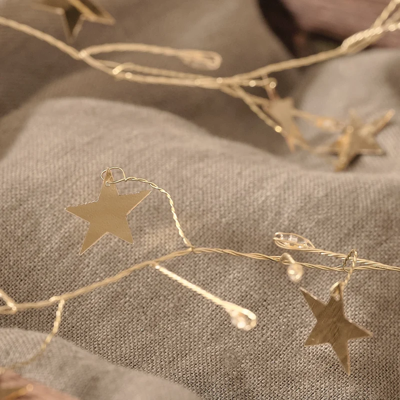 1,5m LED-Sternenlichterkette in Gold mit 50 Mikro-LEDs