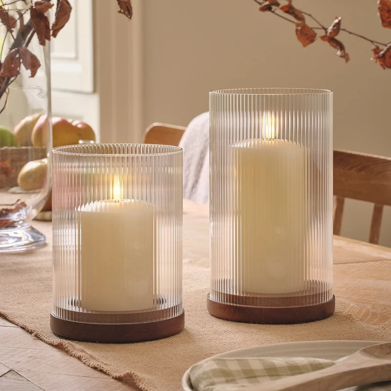 2er Set TruGlow® LED-Windlichter aus geriffeltem Glas mit Fernbedienung
