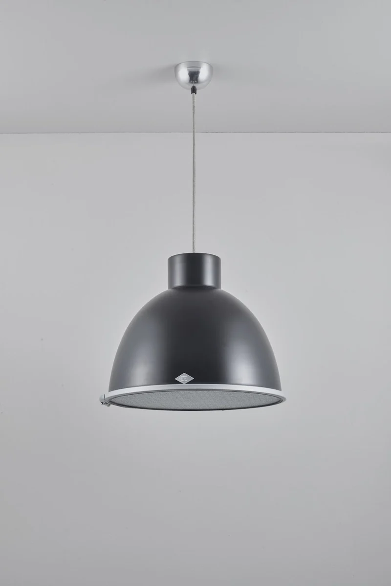 Giant 2 Pendant