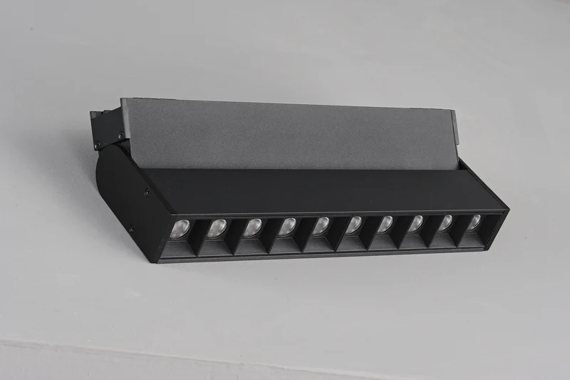 Magnetix 10-20W Strahler schwenkbar
