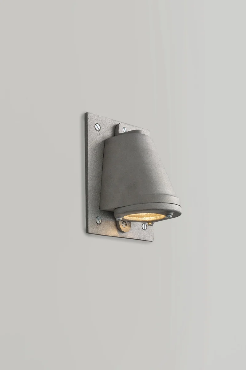 Mast Light