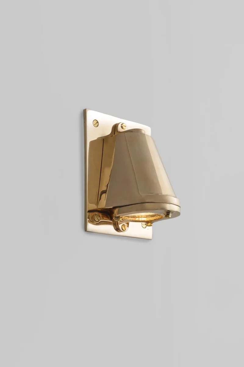 Mast Light