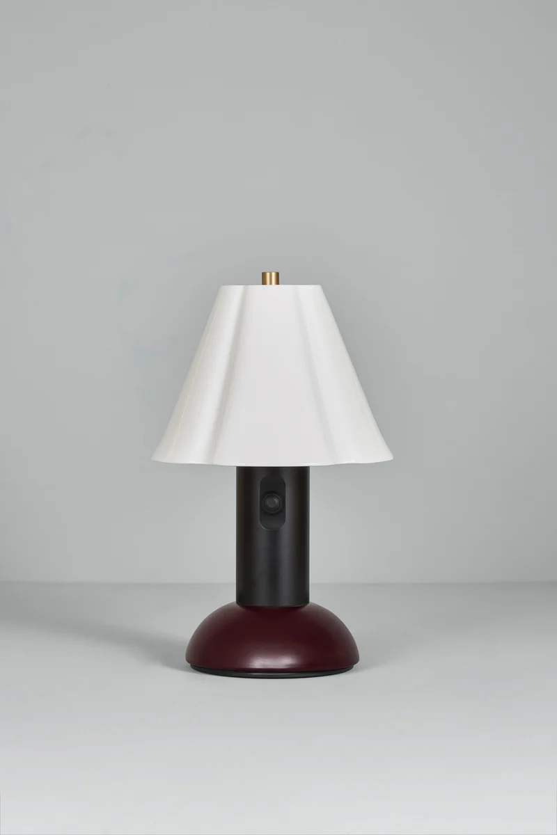 Blossom Portable Light, Black Red