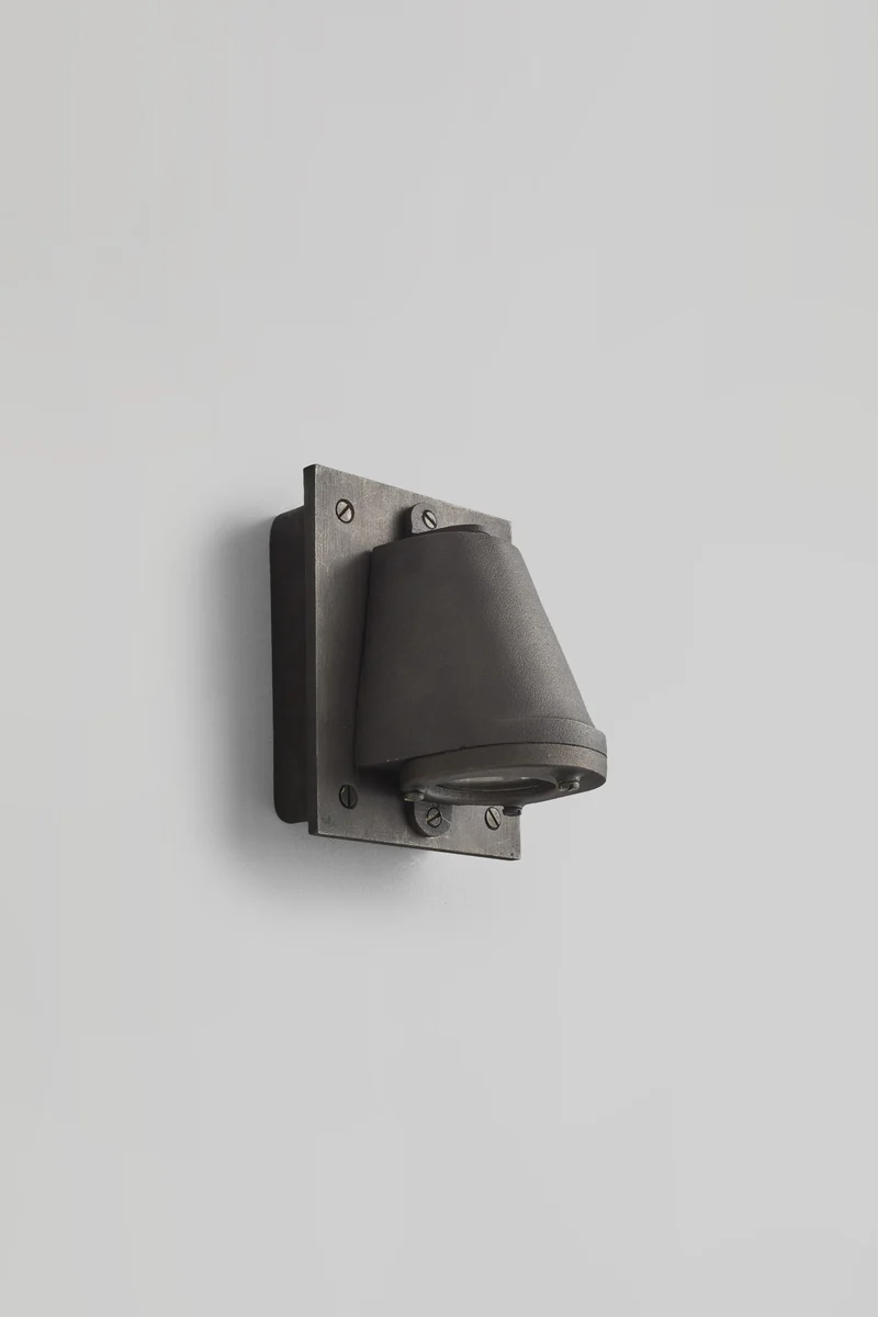 Mast Light with Back Box, Mains LED