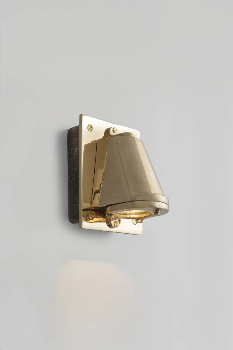Mast Light with Back Box, Mains LED