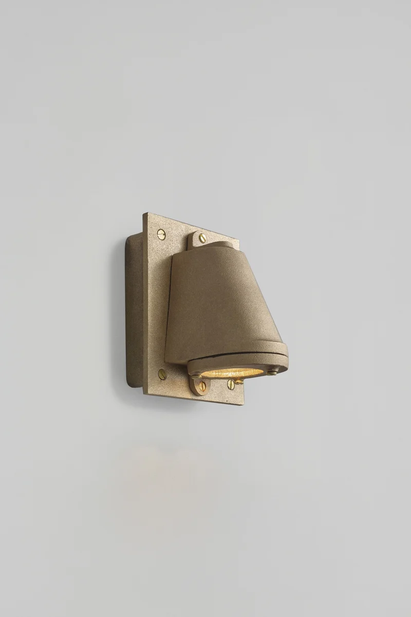 Mast Light with Back Box, Mains LED