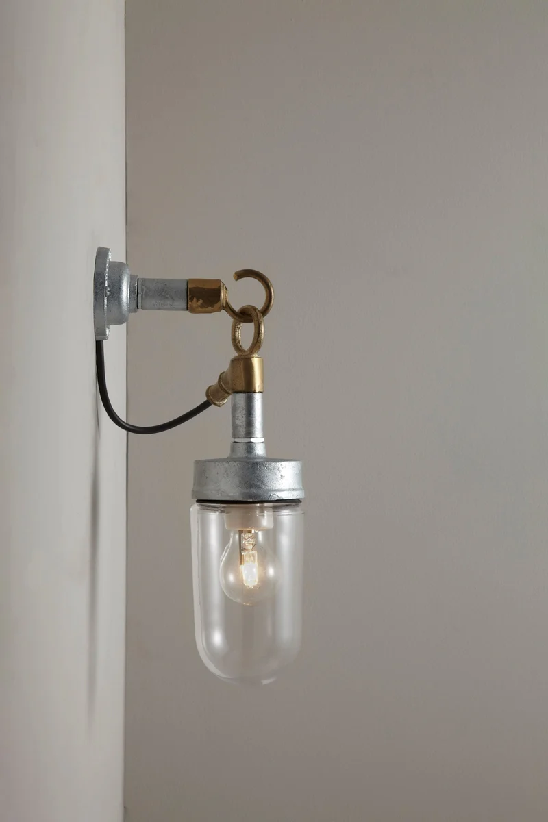 Well Glass Wall Light 7679