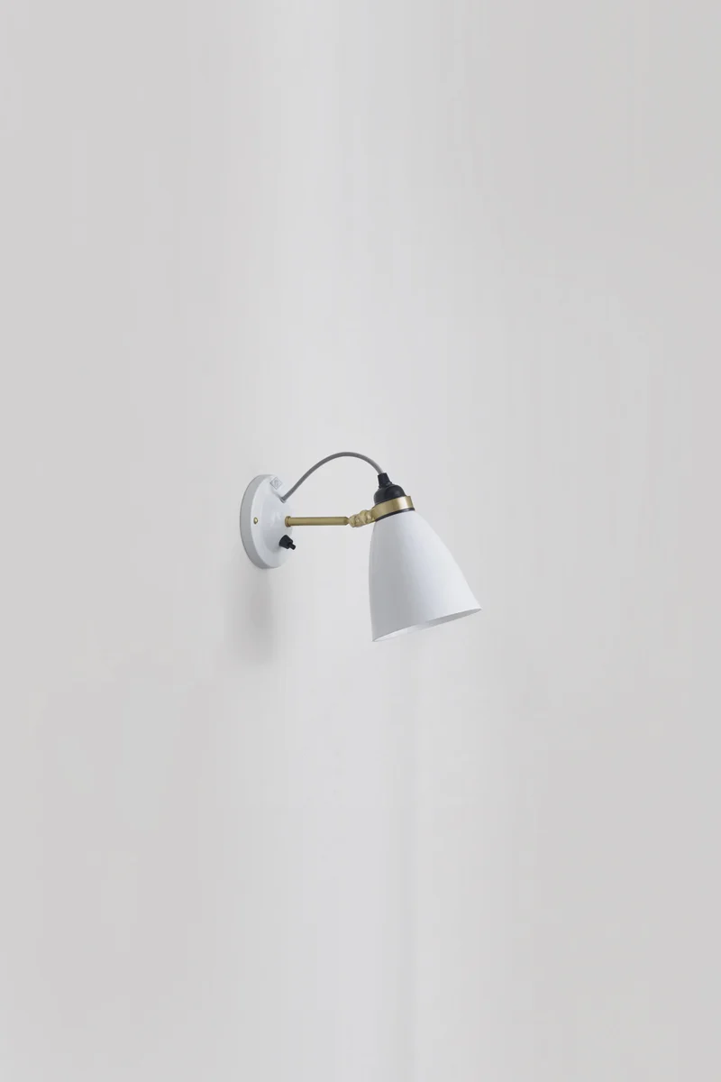 Hector 30 Wall Light, Switched