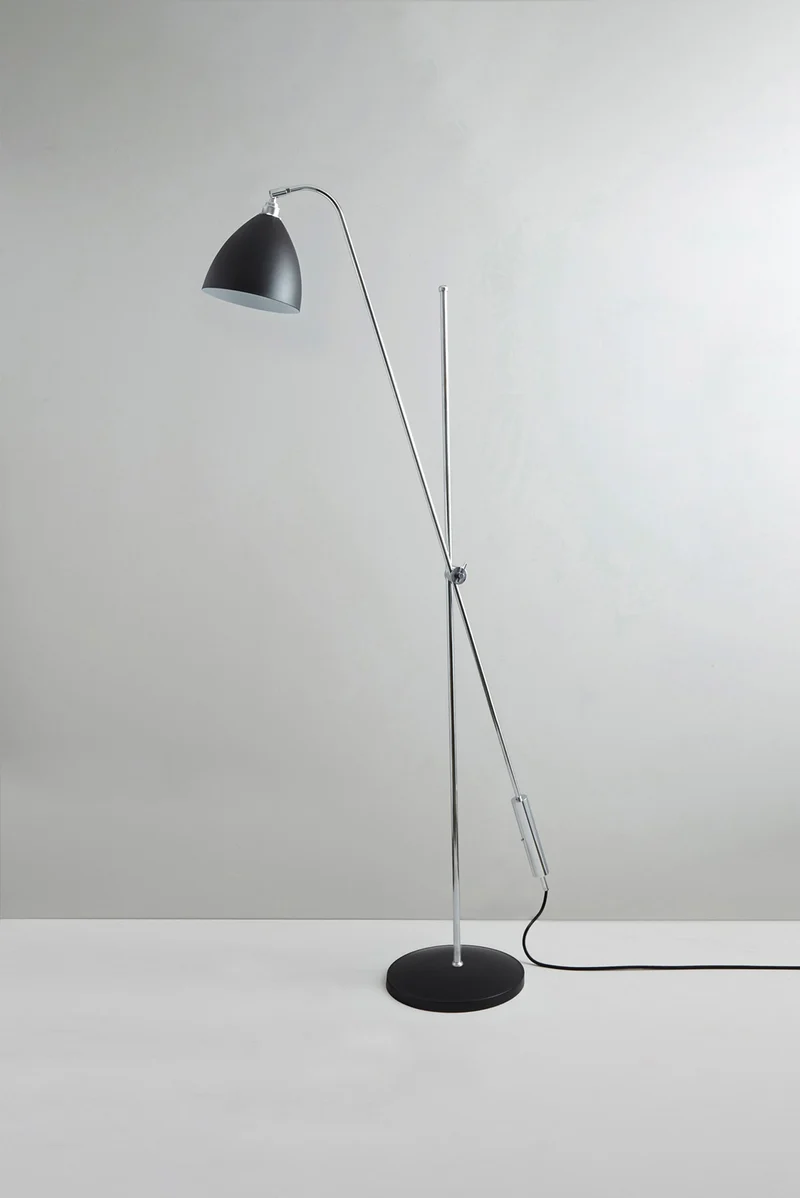 Task Overreach Floor Light