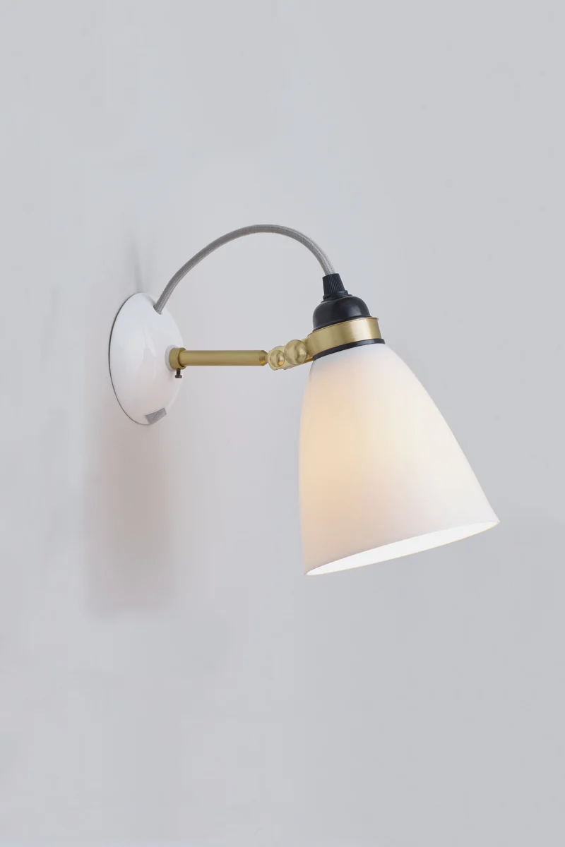 Hector 30 Wall Light