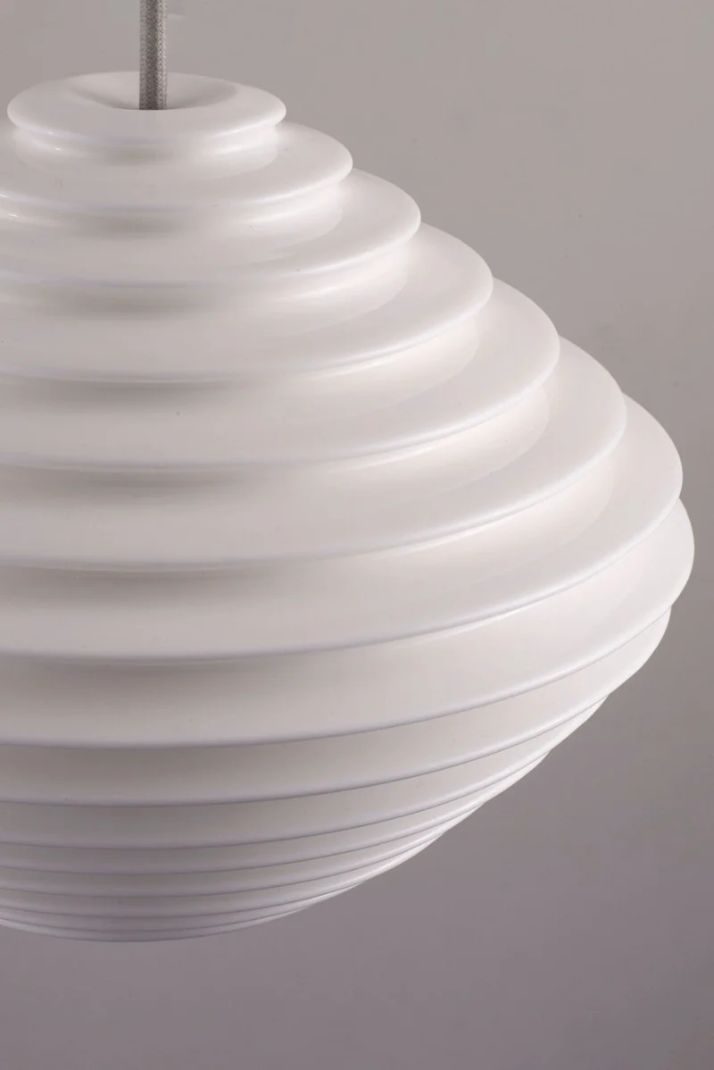 Fin Horizontal Pendant