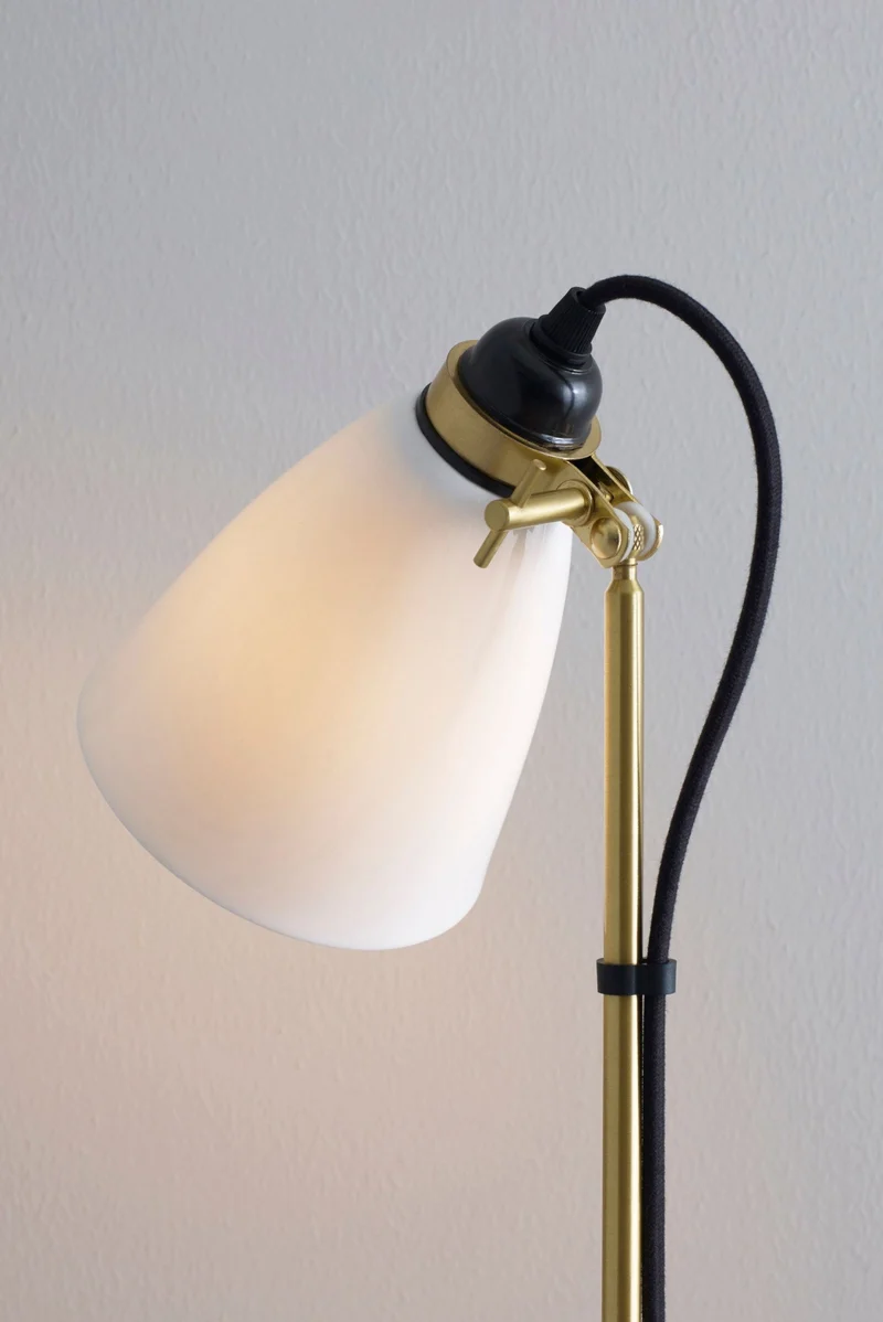 Hector 30 Table Light