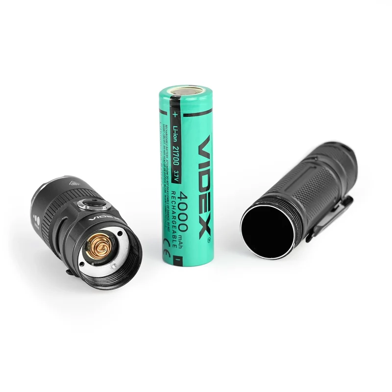 LED-Taschenlampe | Wiederaufladbar | 20W | 1500 Lumen | 5000kHz | IP67 | mit Zoomfunktion