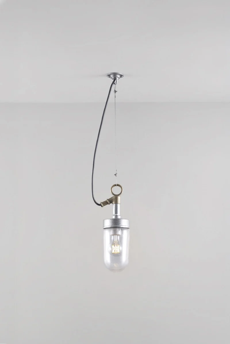 Well Glass Pendant 7679