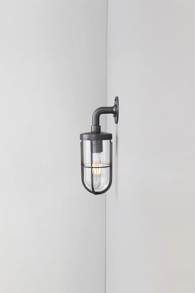 Weatherproof Ship's Well Glass Light 7207