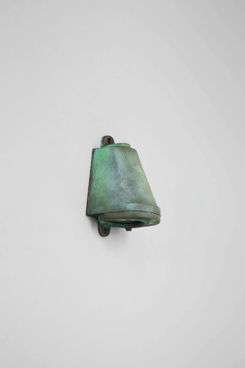 Mast Light, Low Voltage