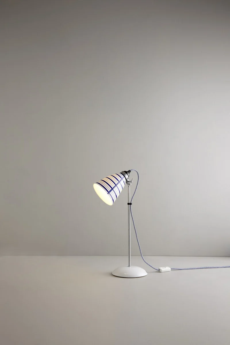 Circle Line Medium Table Light