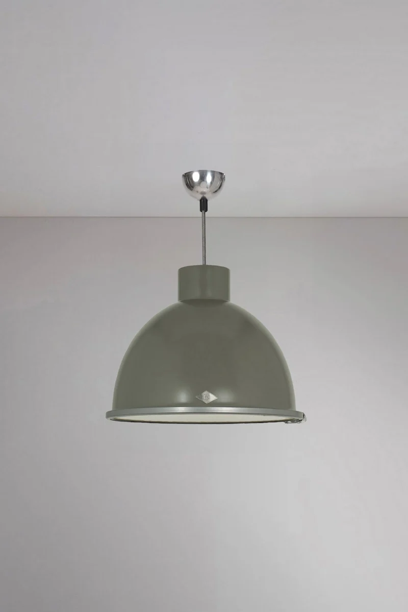 Giant 1 Pendant