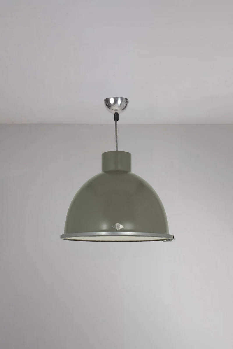 Giant 1 Pendant