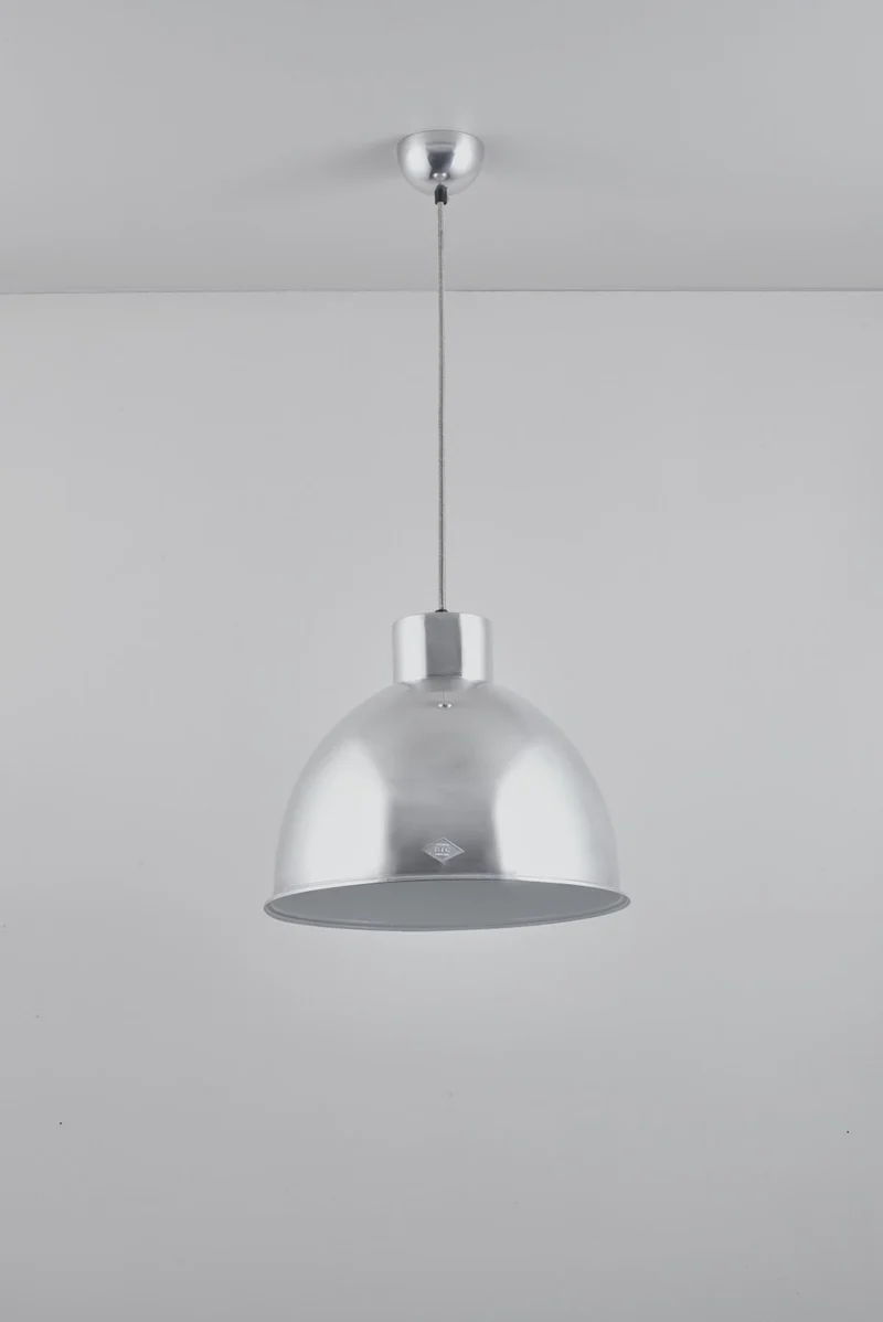 Giant 1 Pendant