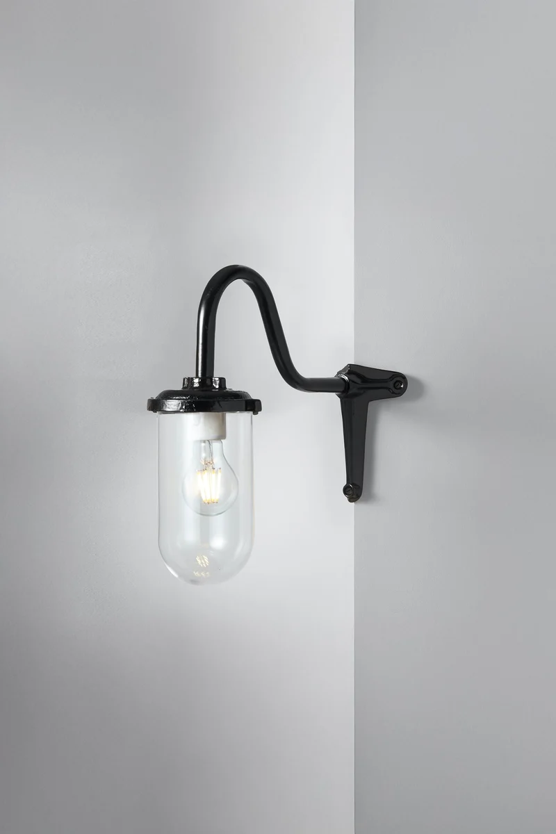 Bracket Light, 100W, Swan Neck 7672