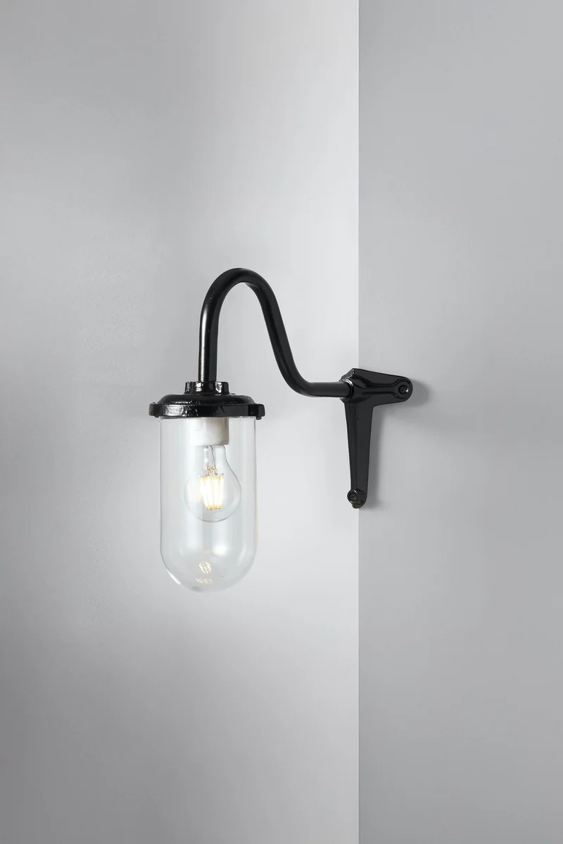 Bracket Light, 100W, Swan Neck 7672