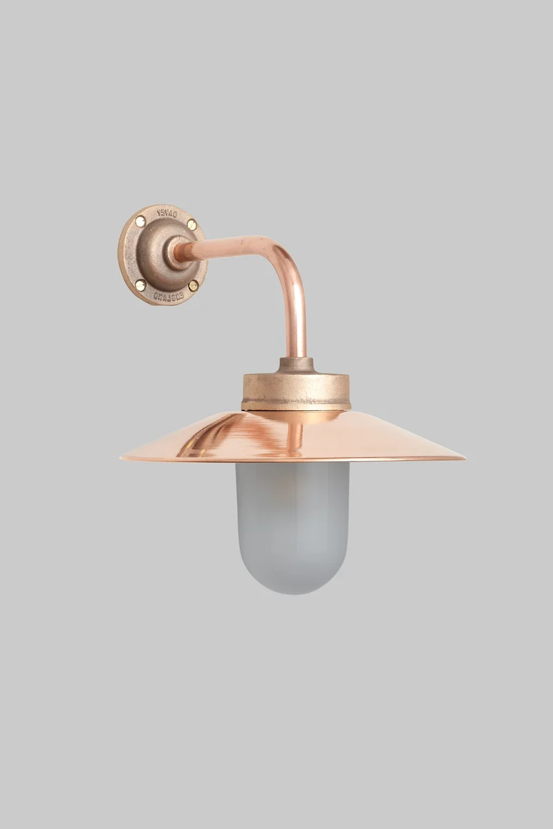 Exterior Bracket Light, 7680