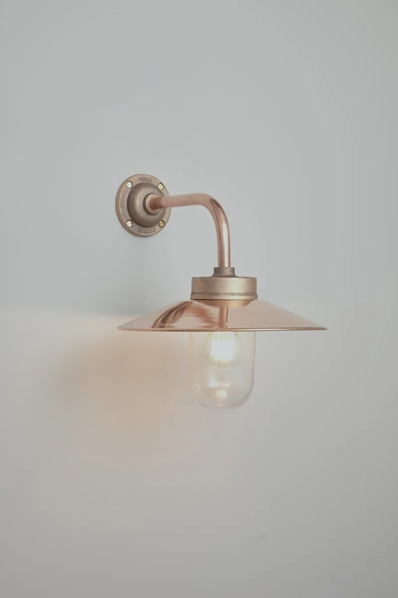 Exterior Bracket Light, 7680