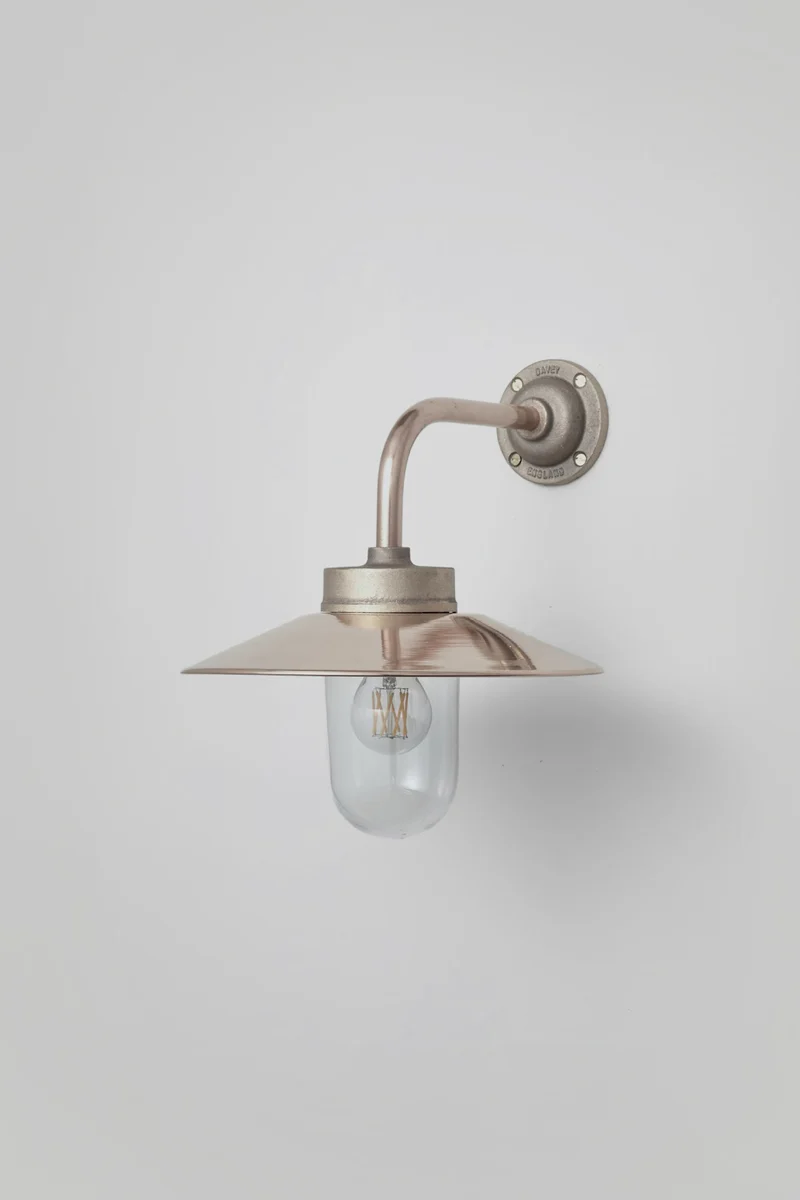 Exterior Bracket Light, 7680
