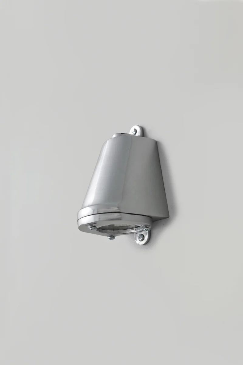 Mast Light, Low Voltage