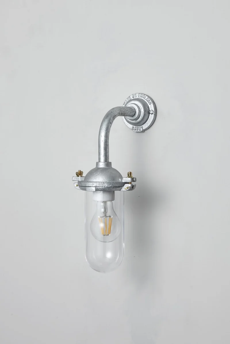 Exterior Bracket Light, 7684