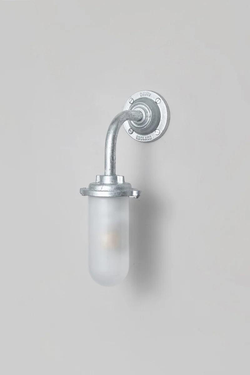 Bracket Light, 60W, 7672