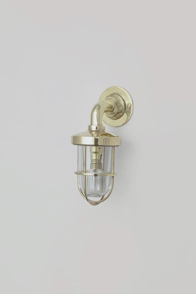 Miniature Weatherproof Ship's Well Glass Light 7207