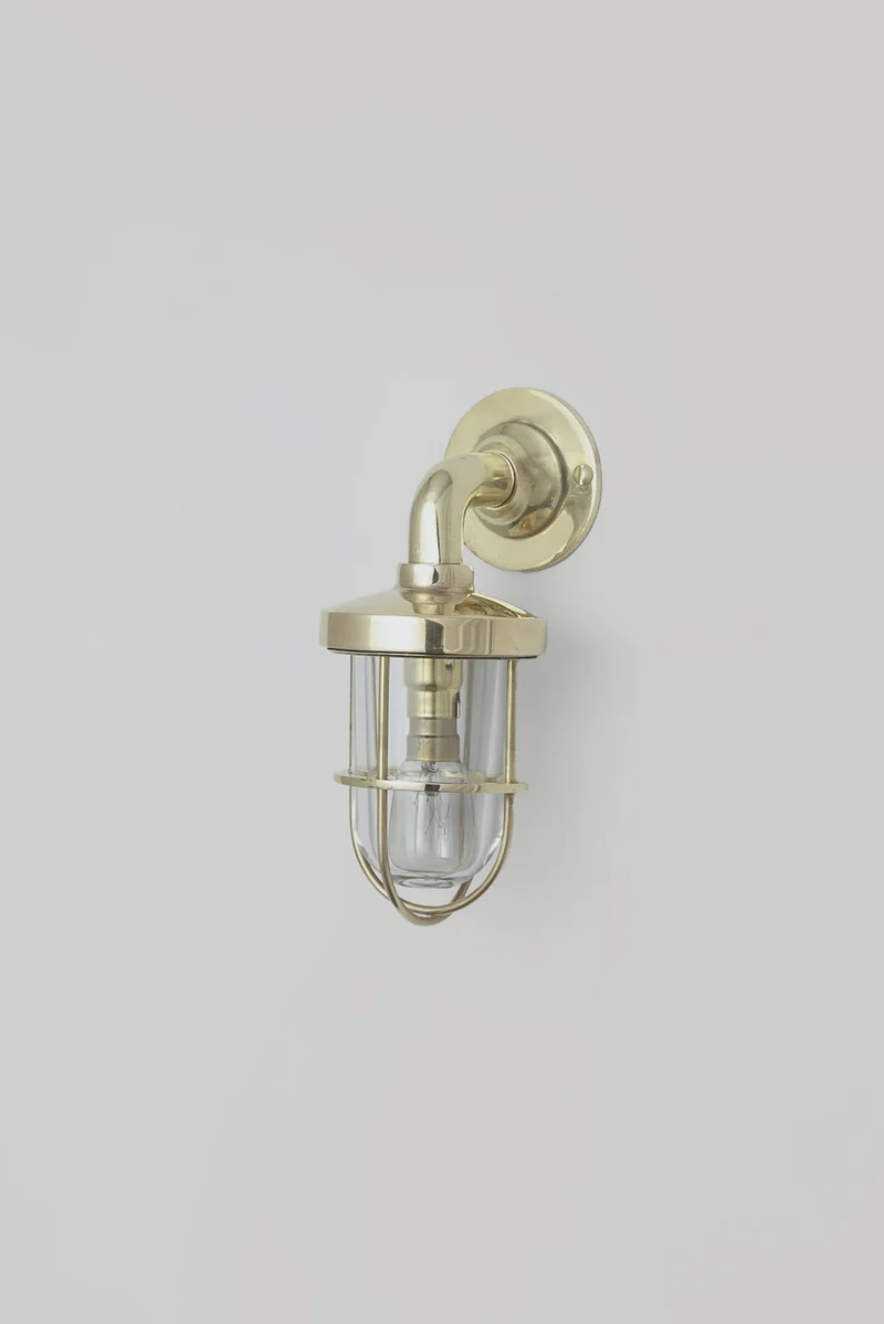 Miniature Weatherproof Ship's Well Glass Light 7207