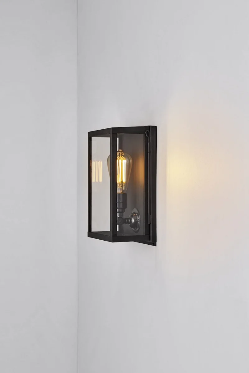 Small Box Wall Light 7644 (Internally Glazed)