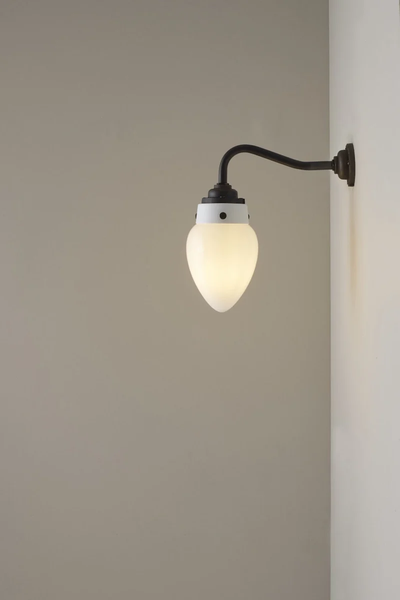 Pine Wall Light Size 1