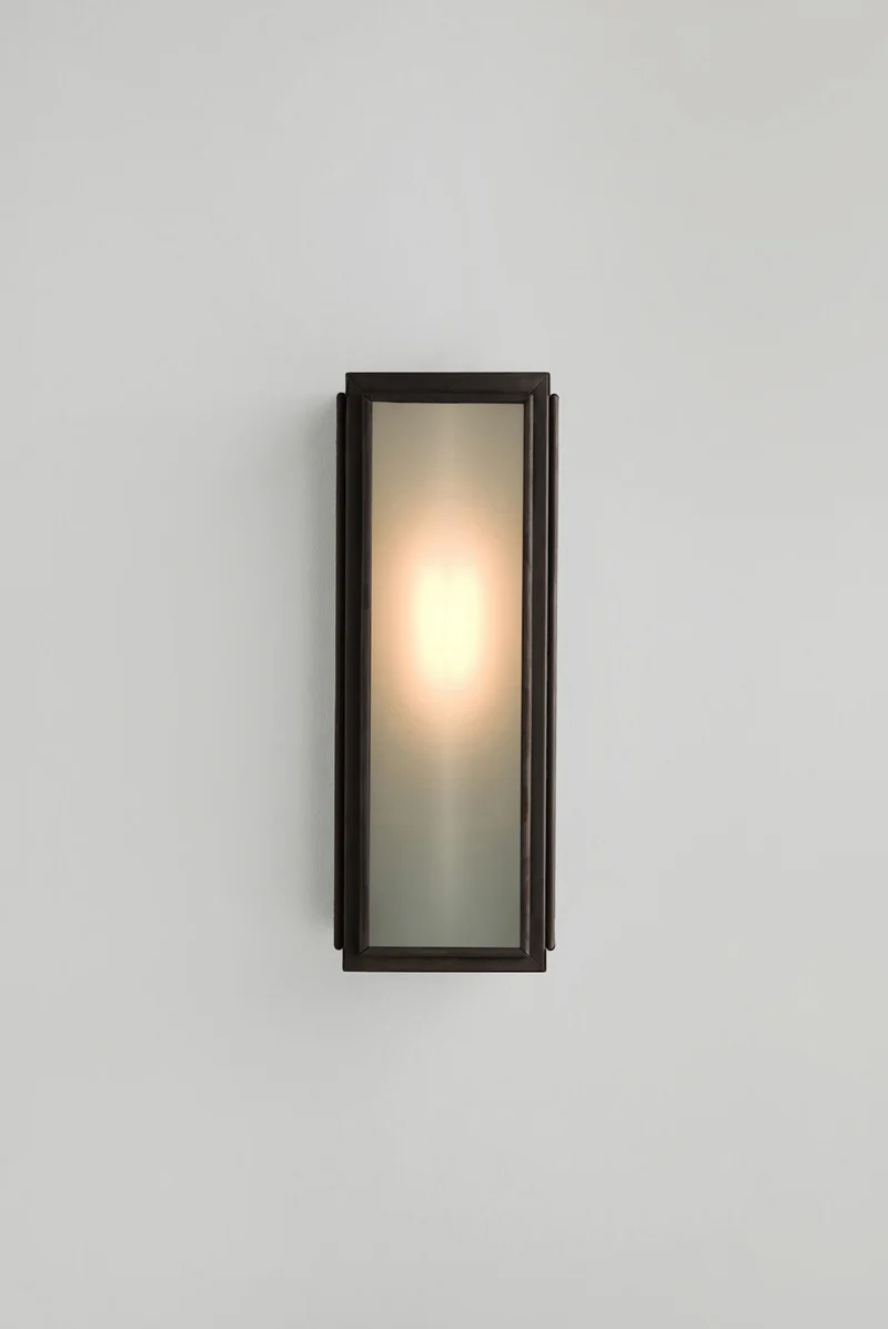 Narrow Box Wall Light 7649 (Externally Glazed)