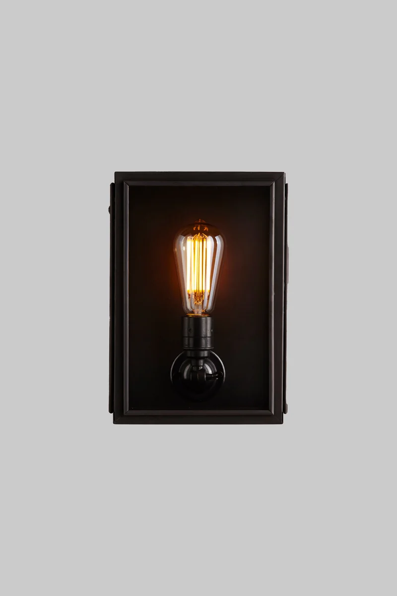 Small Box Wall Light 7641 (Externally Glazed)